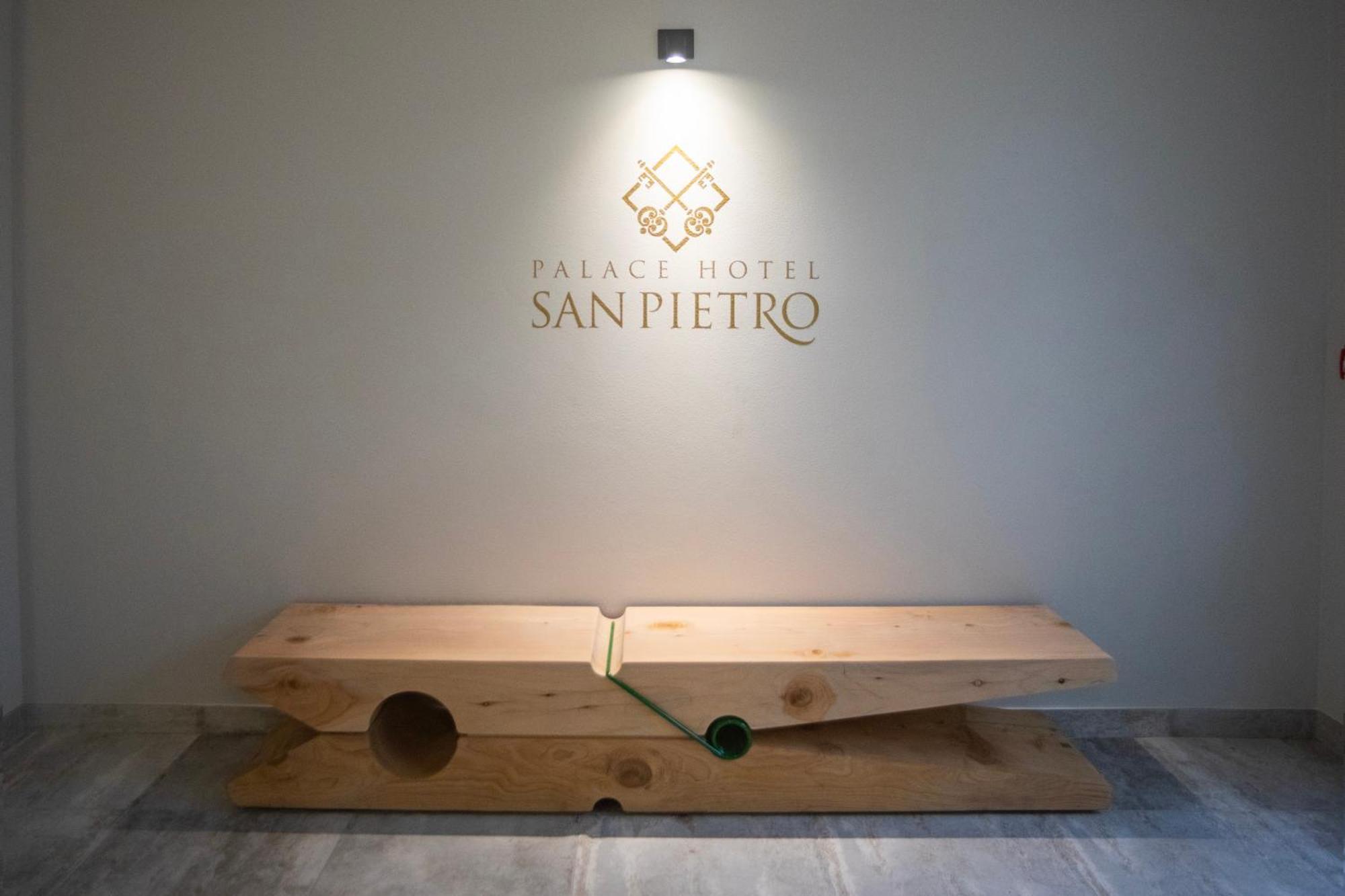 Palace Hotel San Pietro Бардолино Екстериор снимка